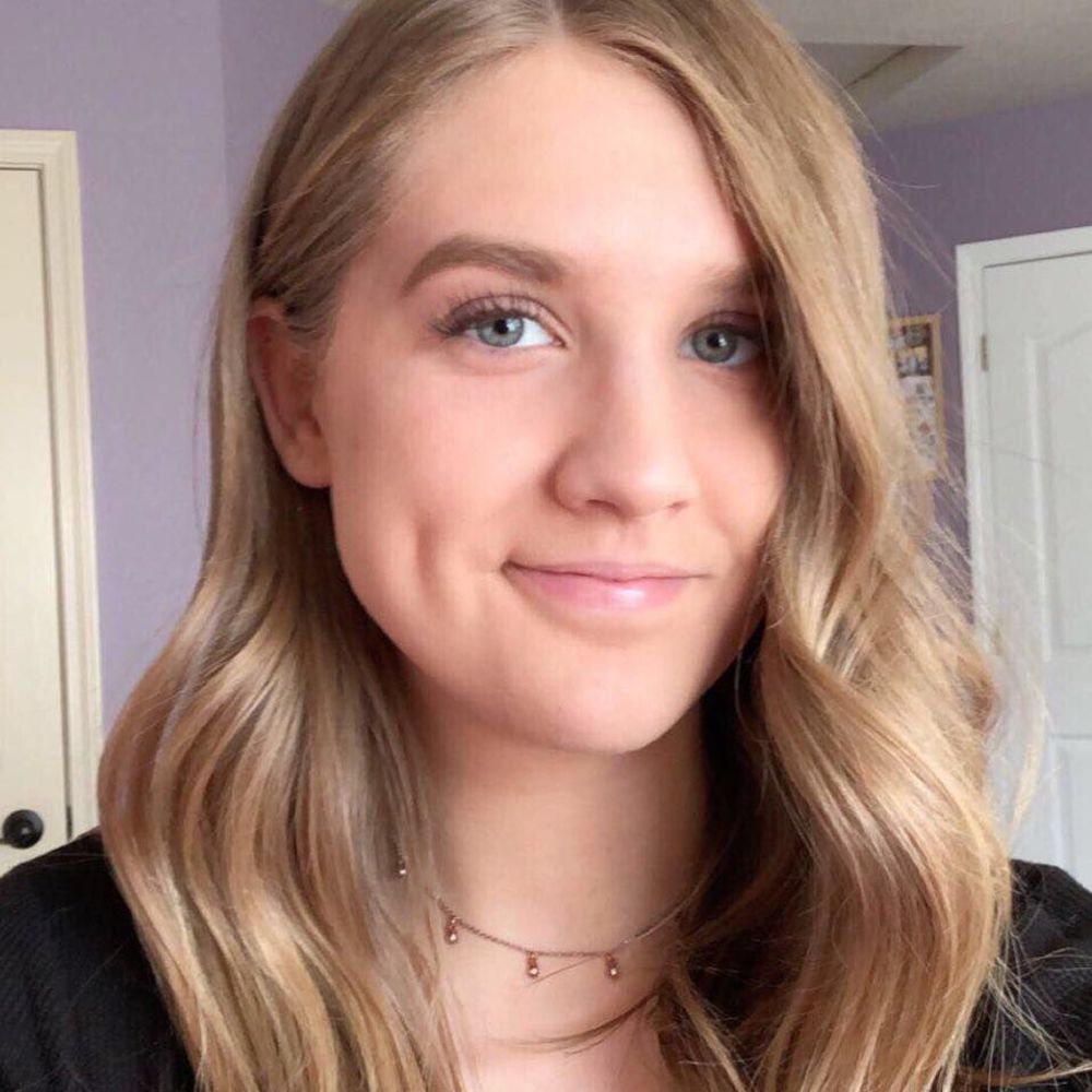 Meet your Posher, Savannah